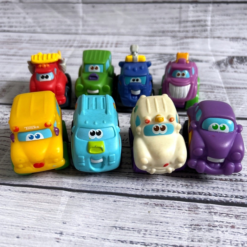Hasbro 2008 Tonka Chuck and Friends Toys Kids Plastic Rolling Vehicle‎ Lot of 8